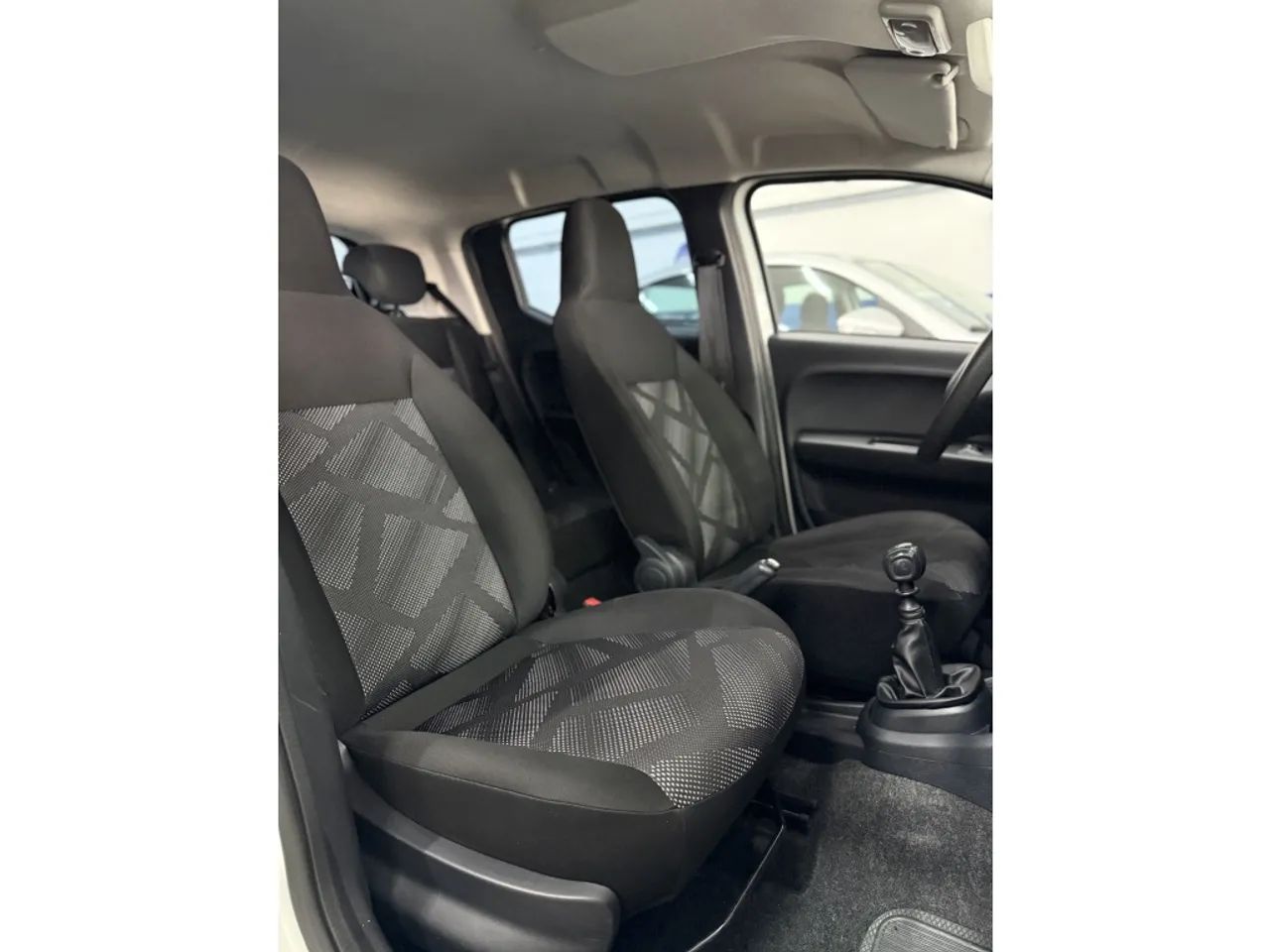 Fiat Mobi Like 1.0 Fire Flex 5P. 2025 - Foto 4