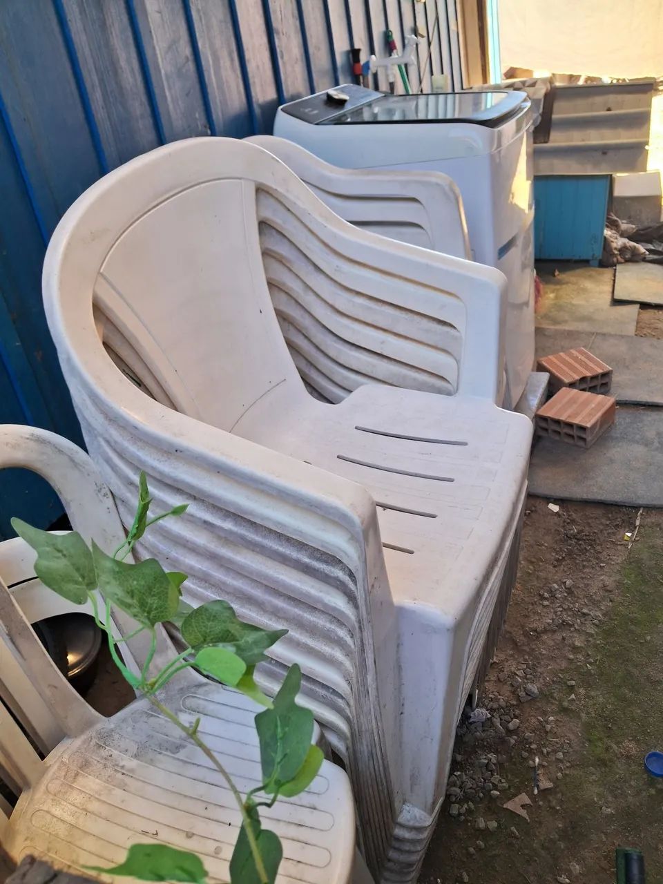 Mesas e cadeiras - Foto 2