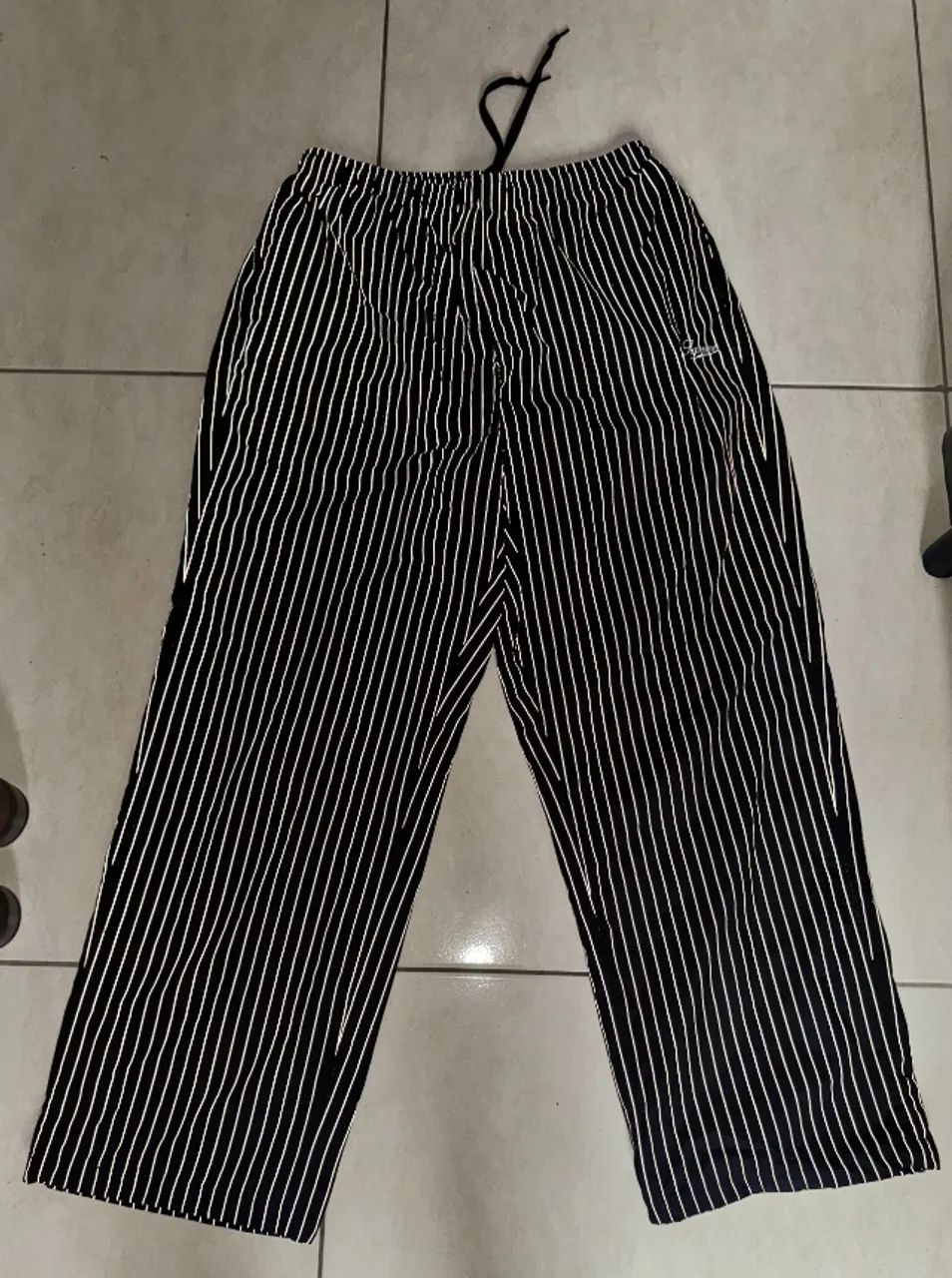 Conjunto Supreme Reflective Pinstripe Track Jacket + Calça Original - Foto 4