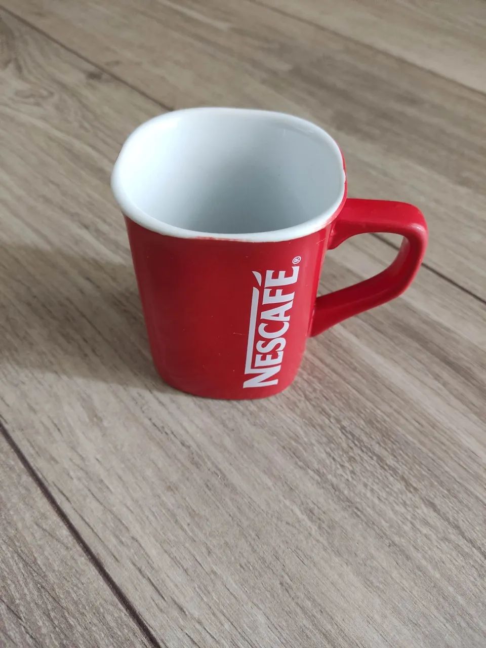 Caneca Nescafé Pequena Original 