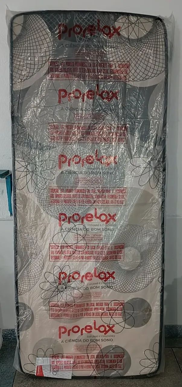 Vendo COLCHÃO de solteiro NOVO.
