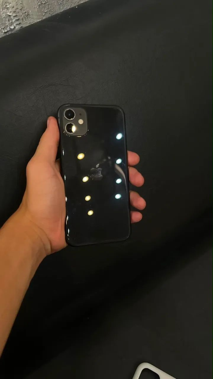 iPhone 11 
