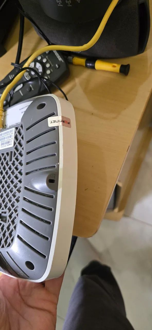 Roteador Fortinet FortiAP231AP - Foto 3