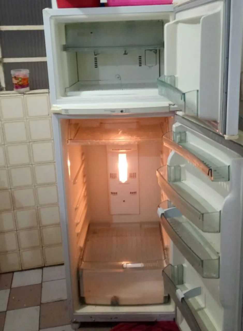 Geladeira Brastemp  - Foto 2