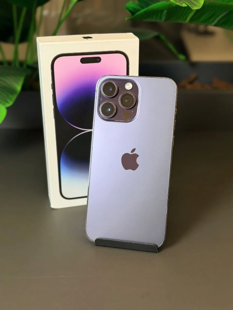 iPhone 14 Pro Max 256gb | ROXO | 75% bateria | 6 meses garantia iPhone 14 Pro Max 256gb | ROXO | 75% bateria | 6 meses garantia