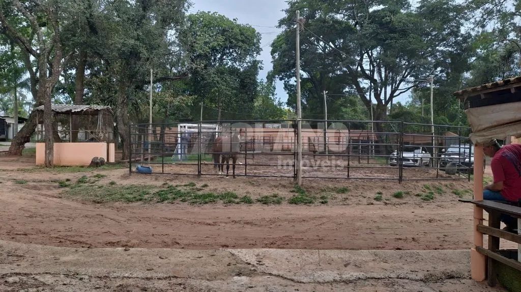 VENDA DE SÍTIO, EXCELENTE LOCALIZAÇÃO, PISCINA, CASA SEDE, BAIAS PARA CAVALO... - Foto 7