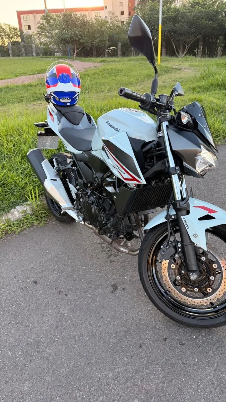 Vendo Kawasaki Z400 - Foto 2