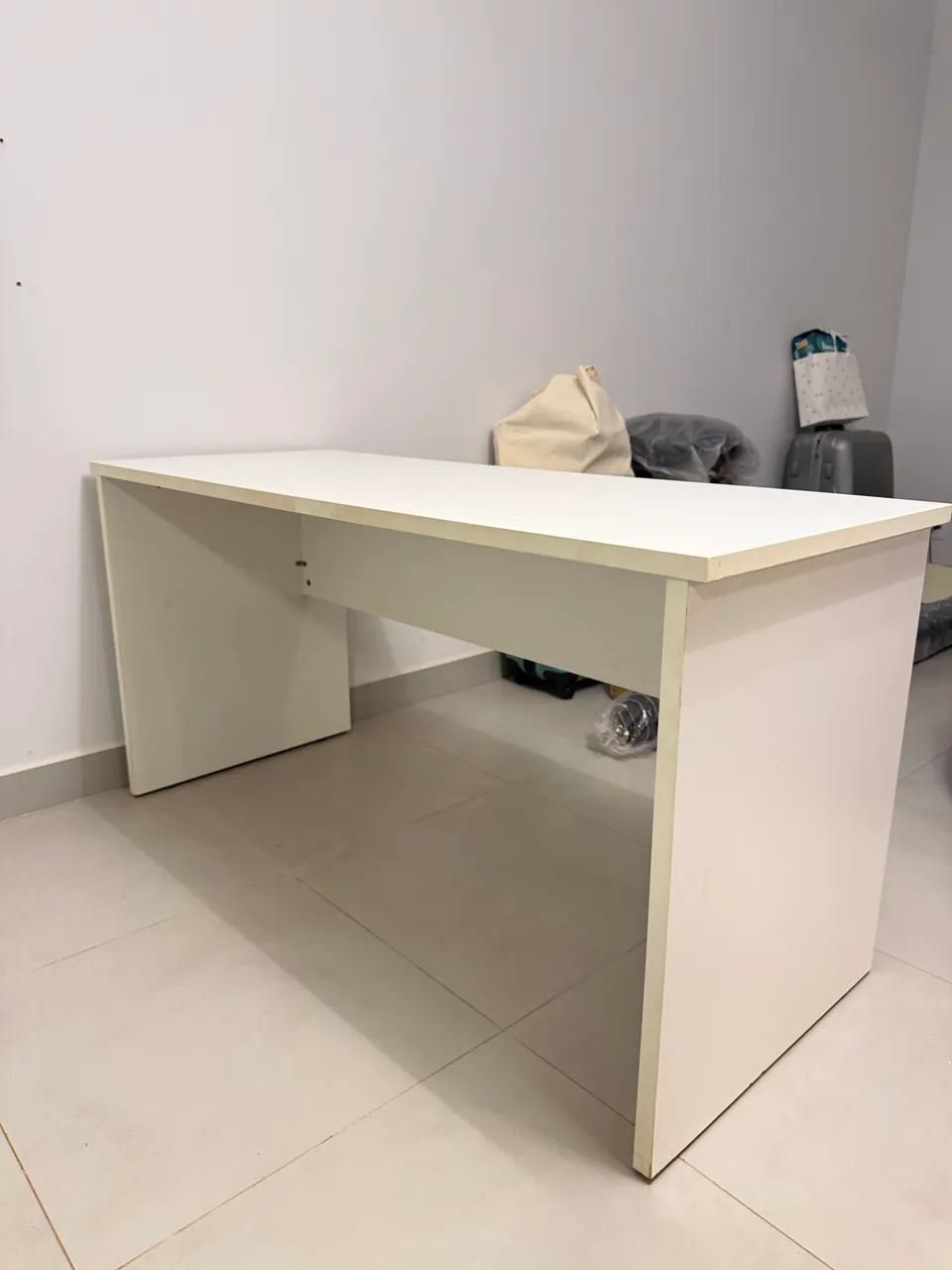 Mesa de Escritório / Trabalho / Estudo Branca - Foto 3