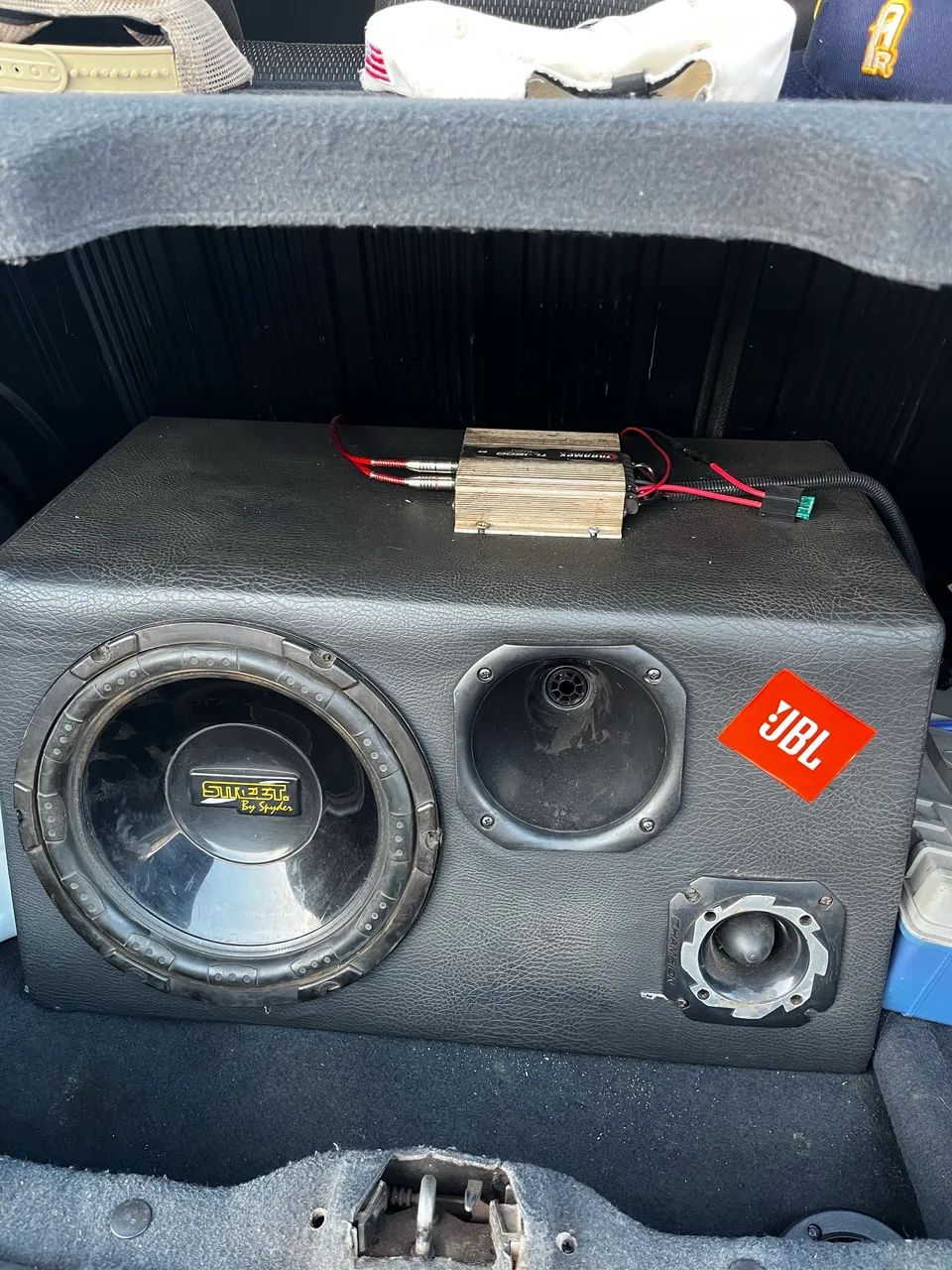 Vendo caixa trio
