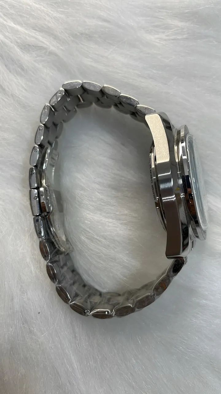 Relógio Speedmaster Movimento Quartzo com Tamanho de 44mm - Foto 2