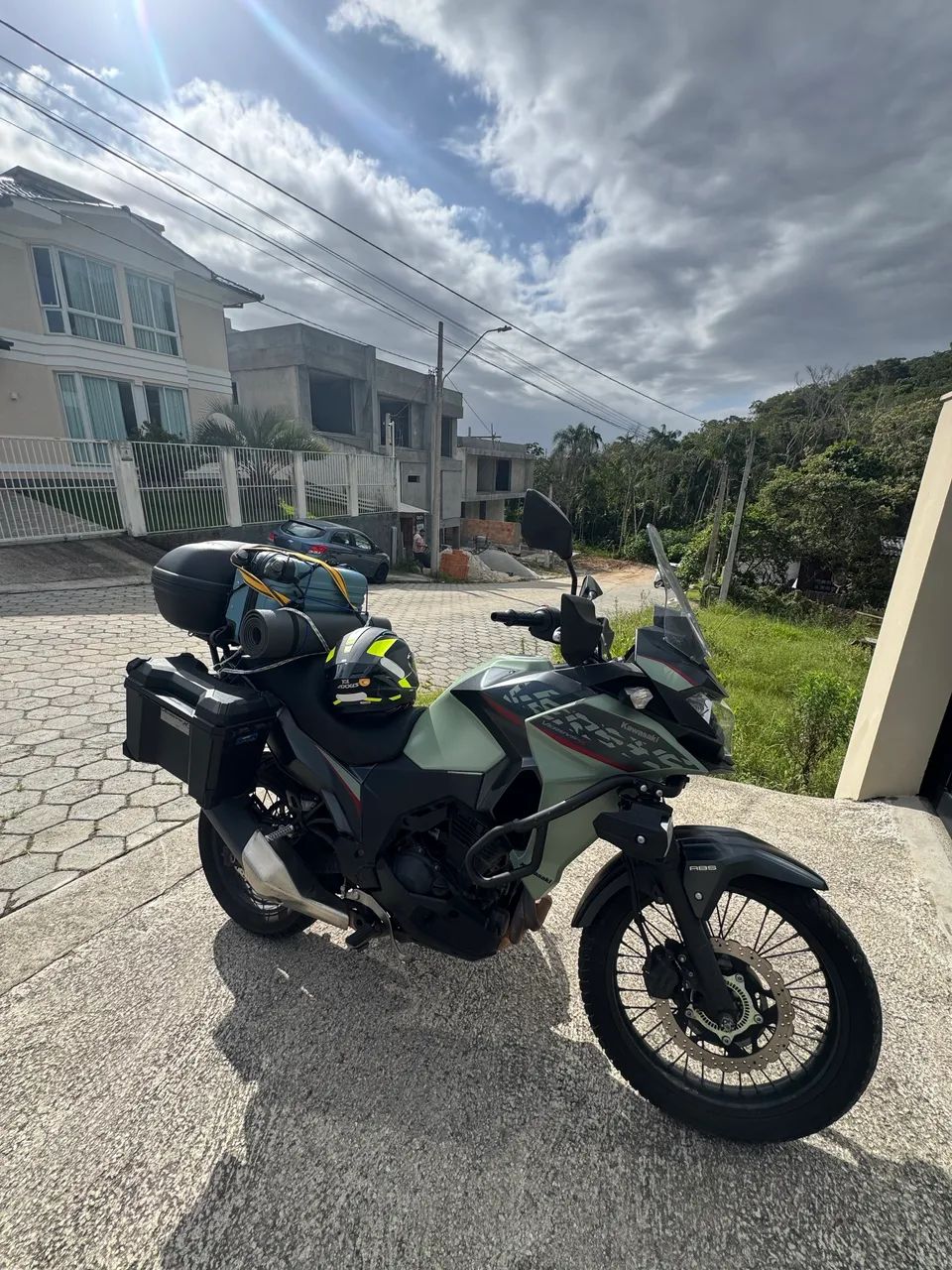 Versys 300 Tourer 2023 - Foto 3