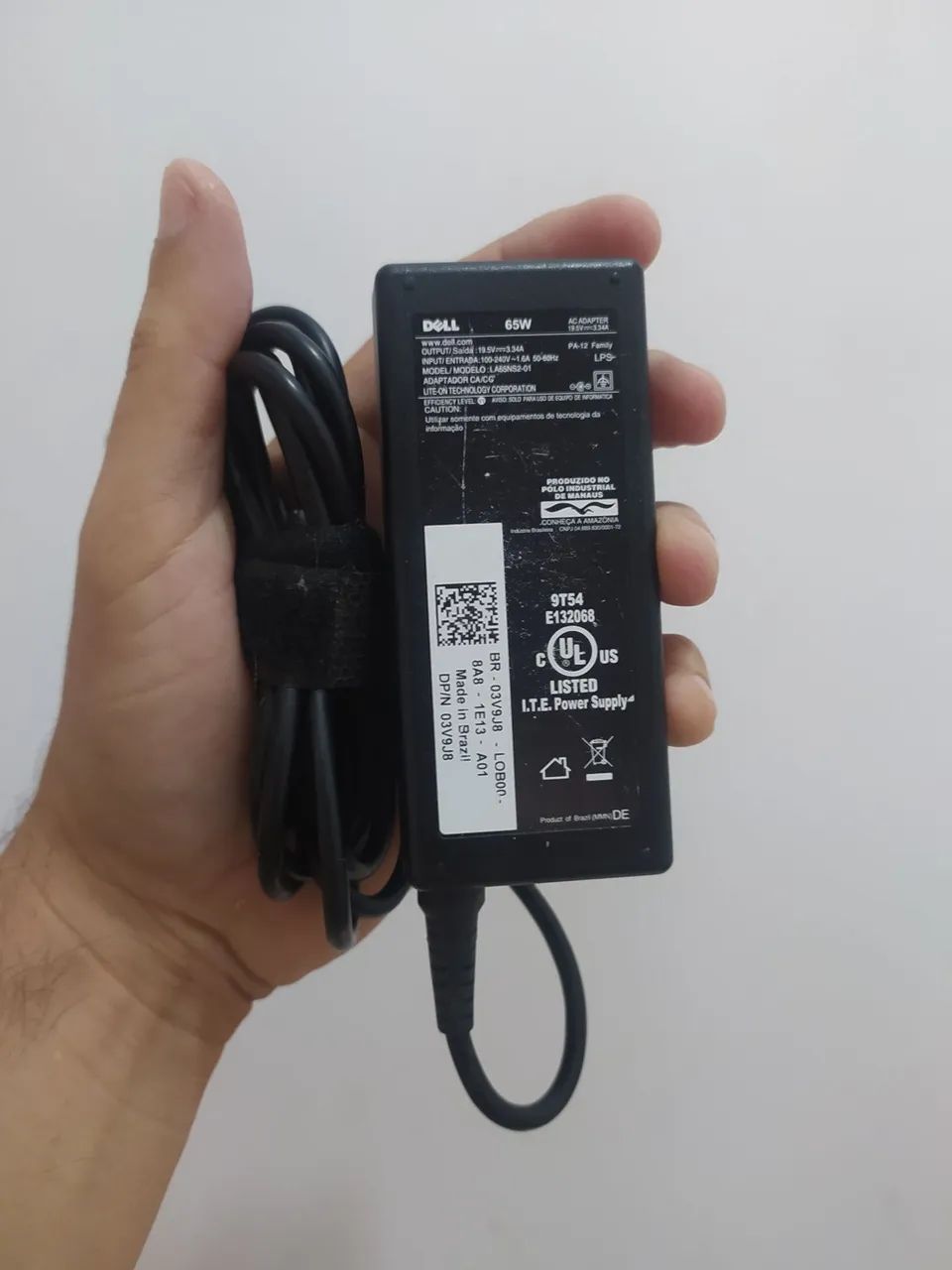 Fonte Carregador notebook Dell pino fino 19v 65w Original em ótimo estado. Entrego.