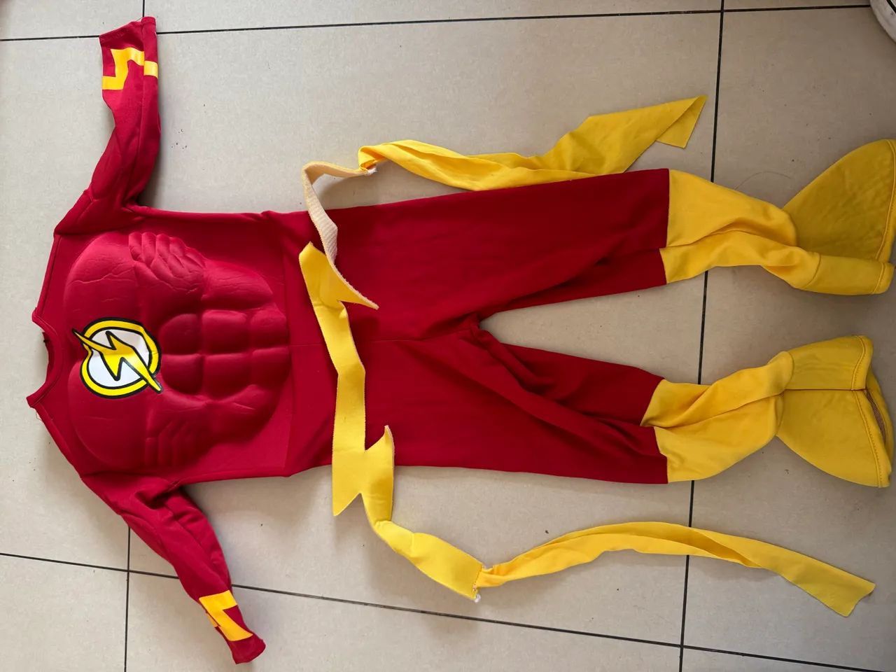 fantasia The Flash infantil