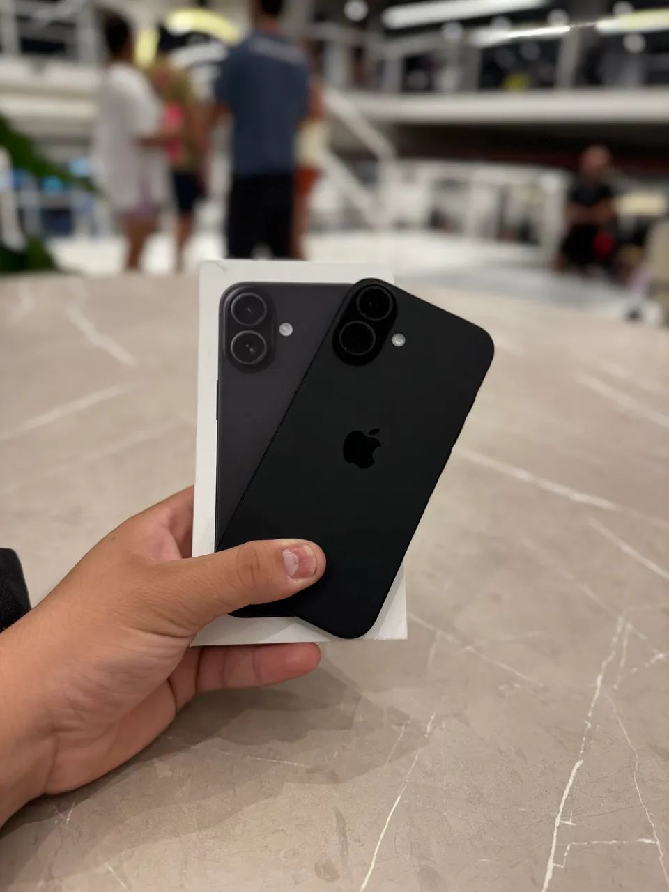 IPHONE 16 128gb