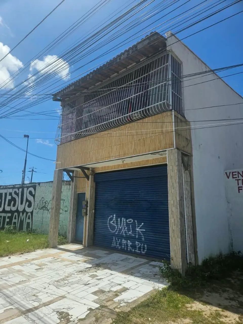 Ponto Comercial com Casa na Av Castelo de Castro São Cristóvão 