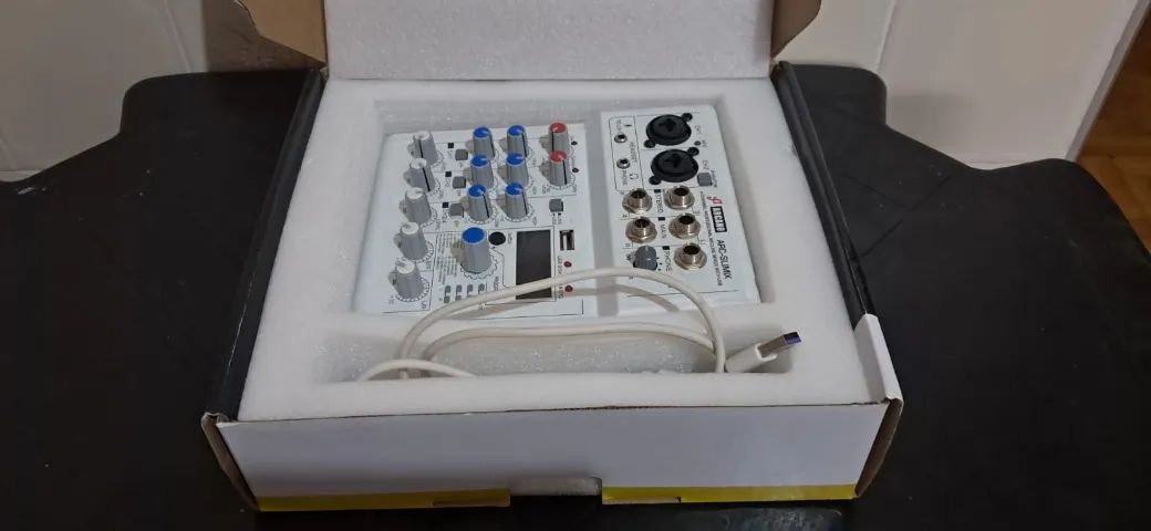 Mesa De Som 4 Canais Arcano Arc-slimix Interface Usb 5v - Foto 2