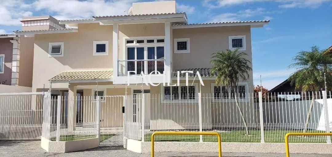 Casa com 5 quartos no bairro Lagoa da Conceição, Florianópolis. - Foto 2