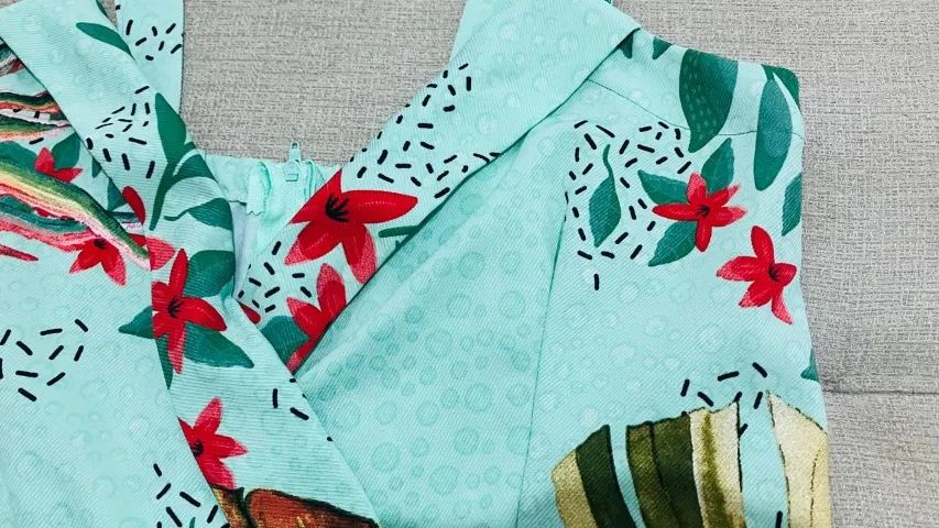 VESTIDO ESTAMPADO VERDE CLARO - Foto 3