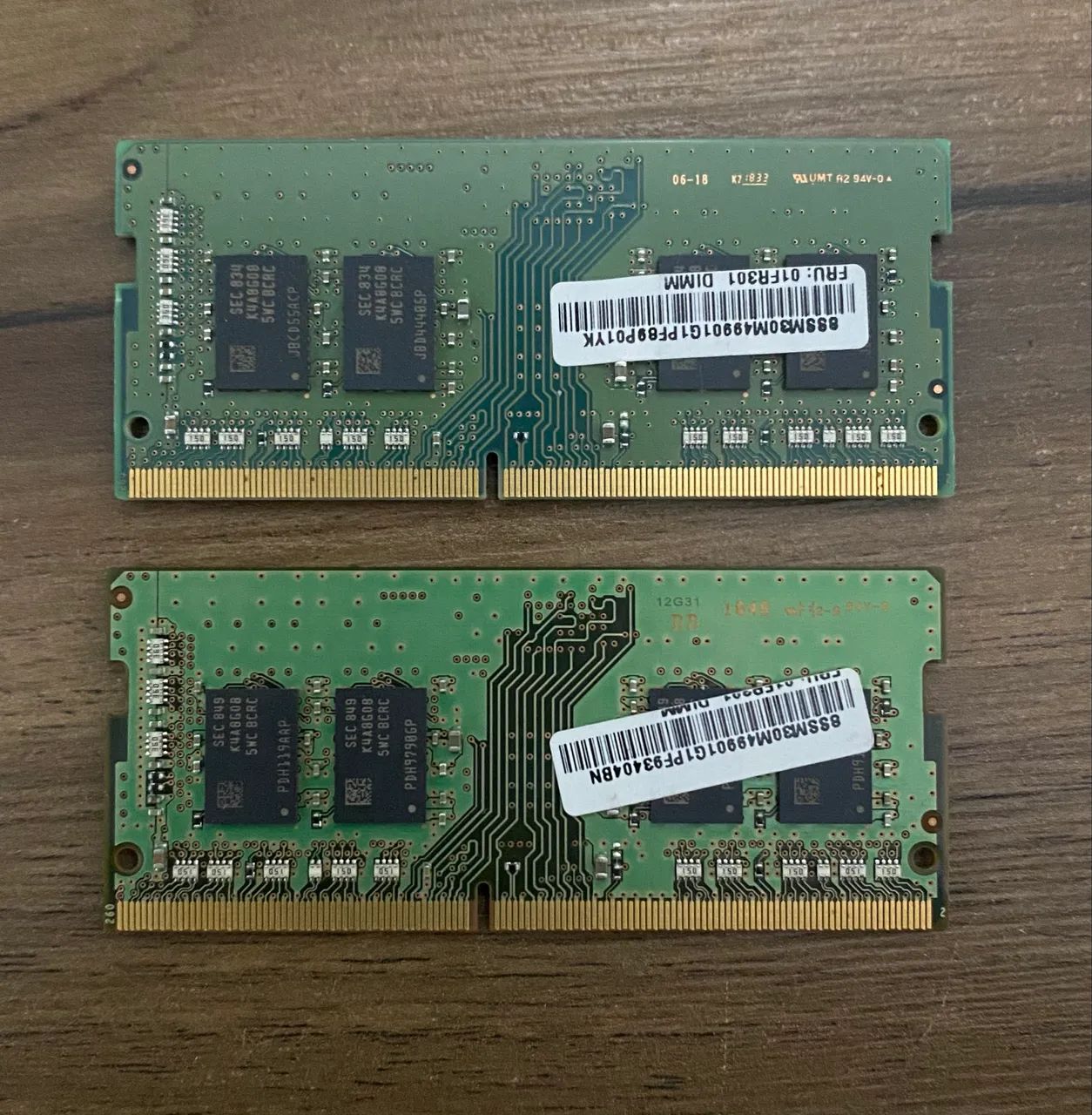 Memória Samsung 16GB DDR4 2x 8GB PC4 - 2400T -SA1 -11 - Memória