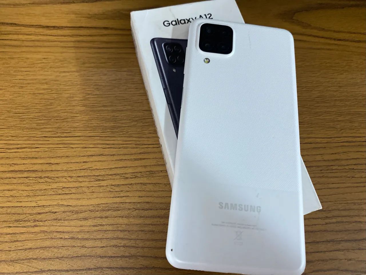 Vendo celular impecável bateria 100% - Foto 2