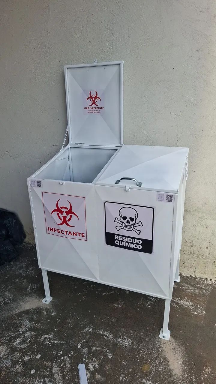 Lixeira para lixo infectantes  300 lts com divisória 