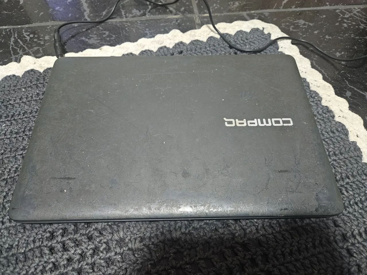 Vendo notbook  compaq  prezario cq27 defeito