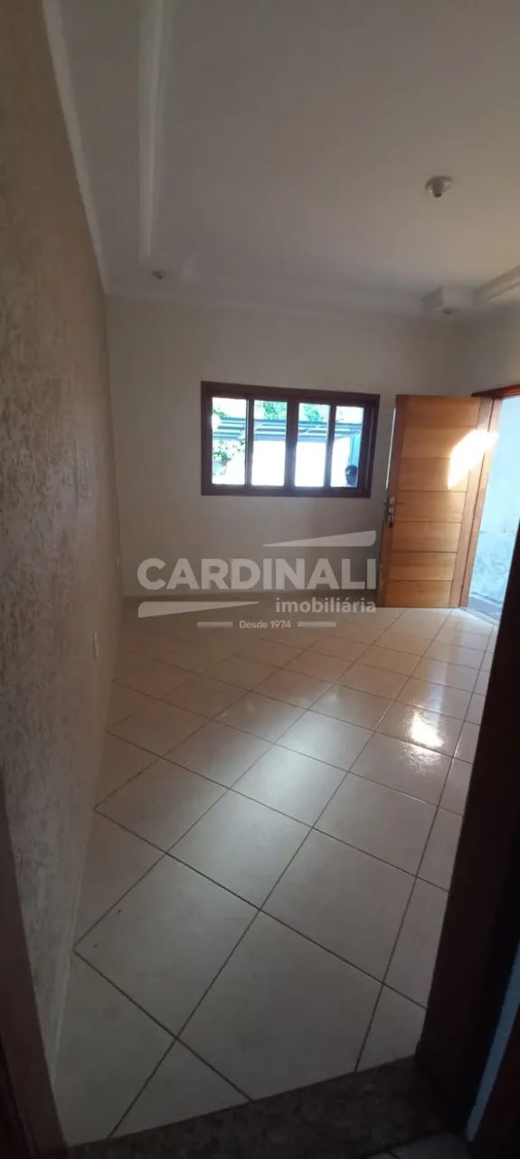 Casa com boa localização, próximo a escolas e creches. - Foto 5