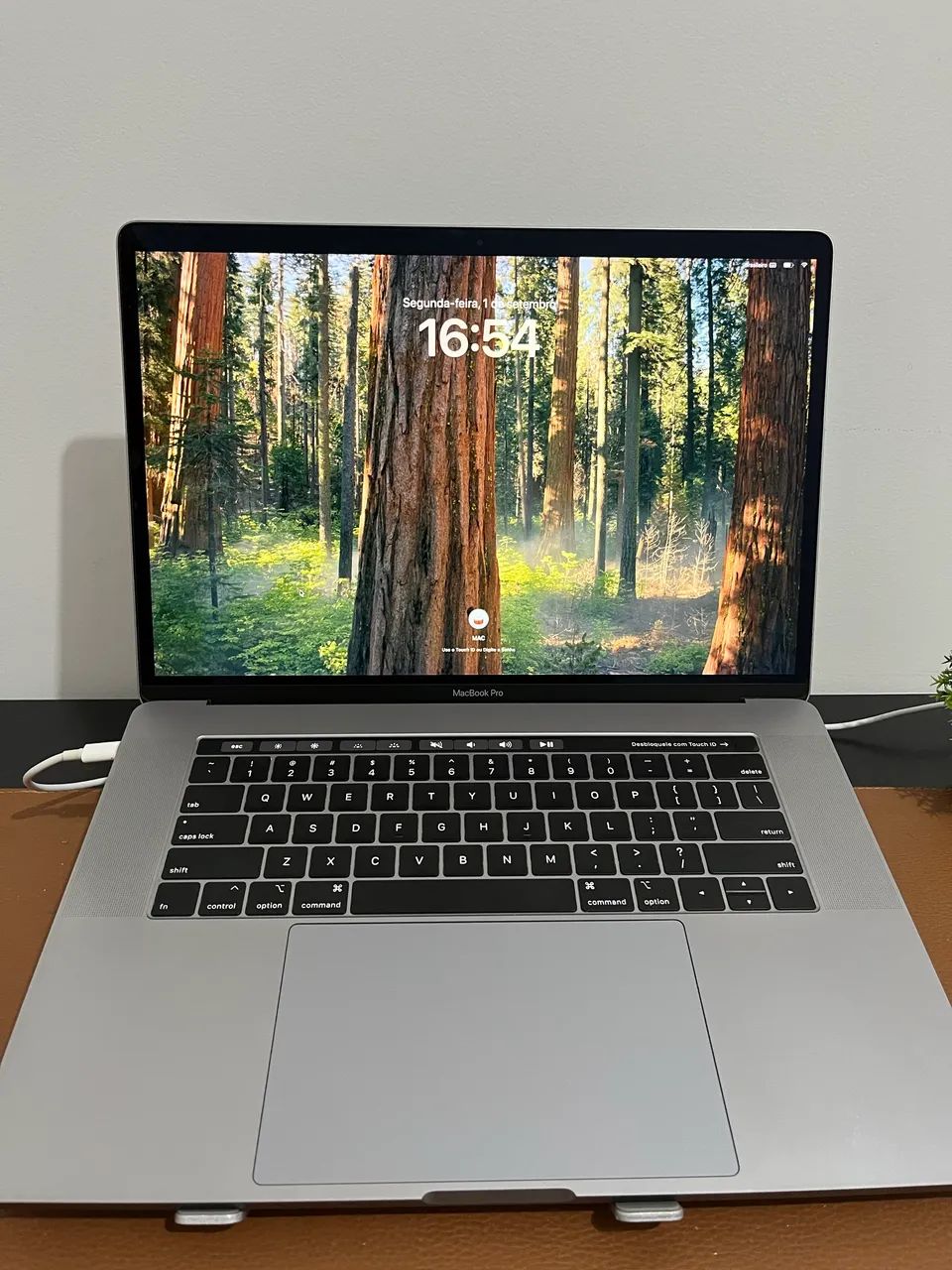 MacBook Pro i9 512G