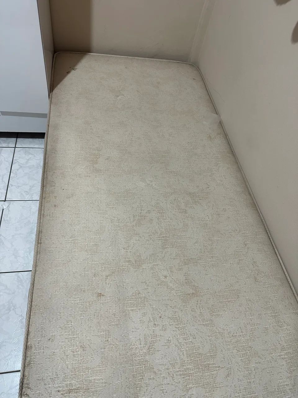 Box + colchão de solteiro - Foto 4
