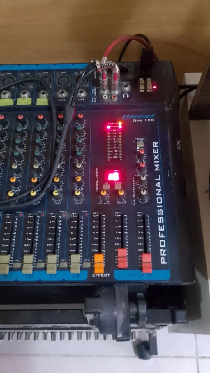 Rack de som completo profissional  - Foto 4