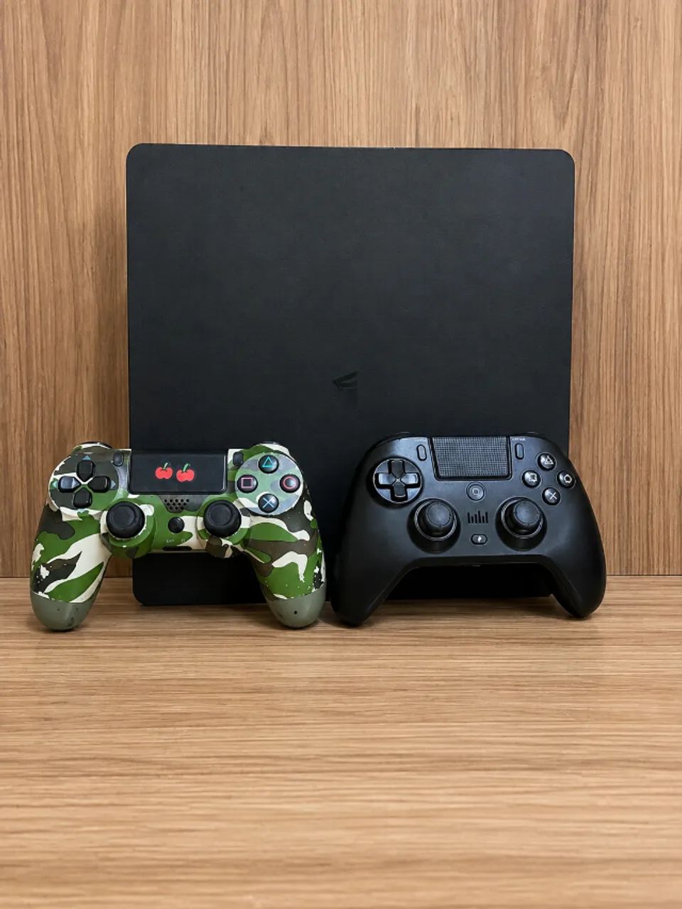 PS4 Slim 1 TB
