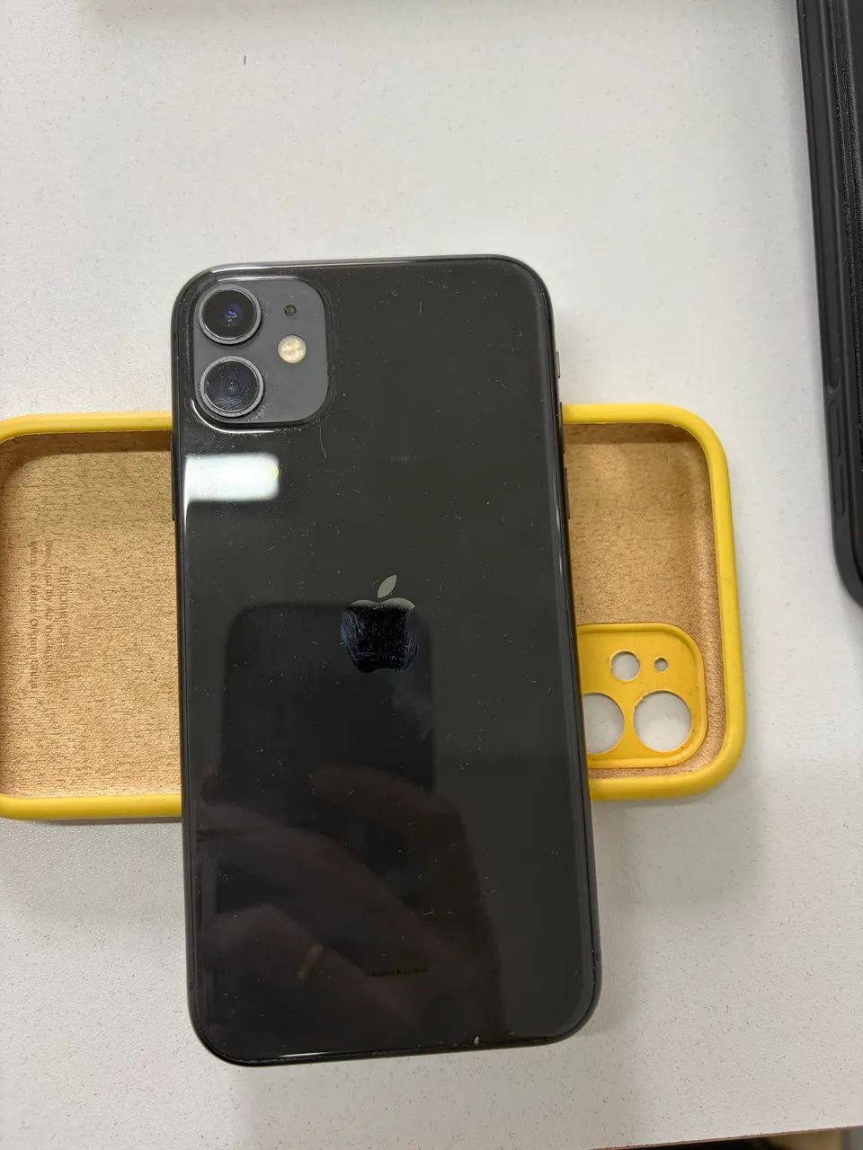 iPhone 11 65gb - Foto 3