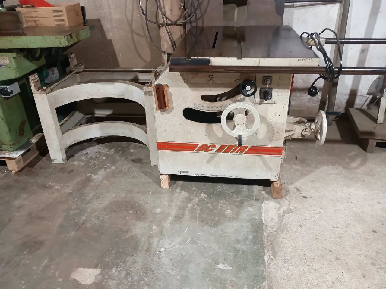 Máquina esquadrejadeira  - Foto 2