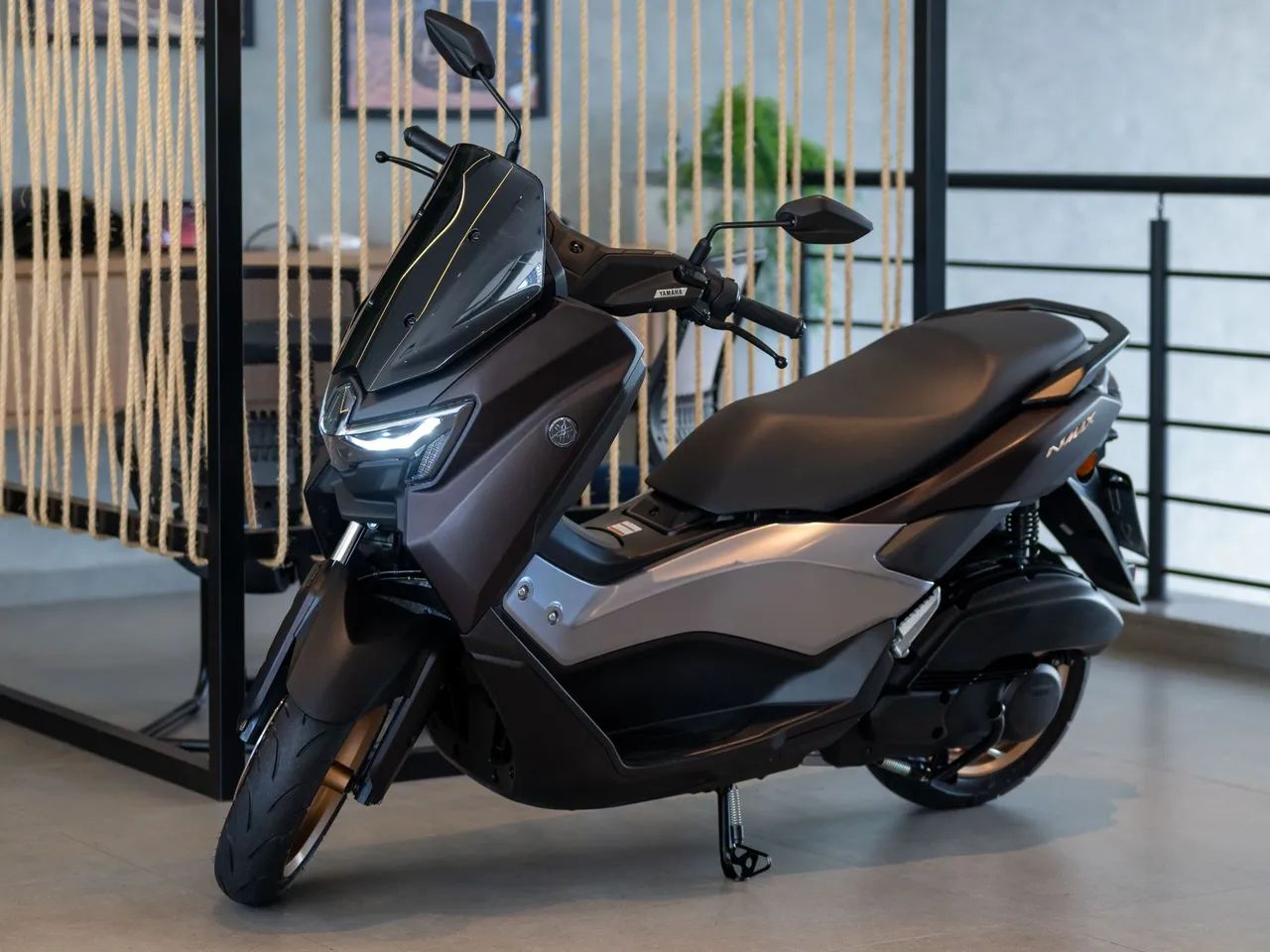 YAMAHA NMAX CONNECTED 2025 - Foto 2