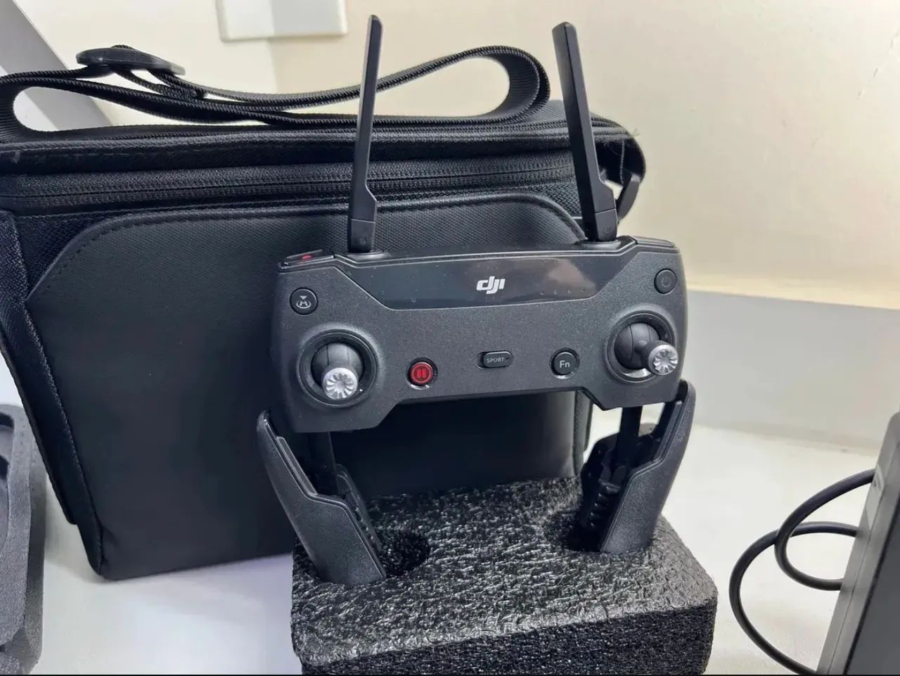 Drone Dji Spark - Fly More - Combo - Fullhd 4 Baterias (Usado) - Foto 2