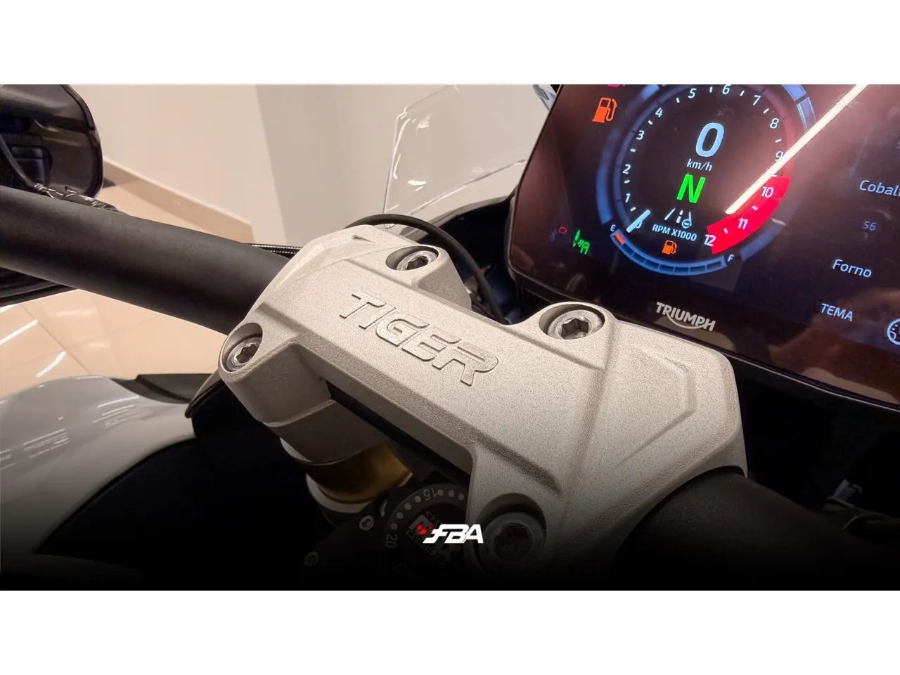Triumph 1200 Rally Explorer 2022 - 1503133421 | OLX