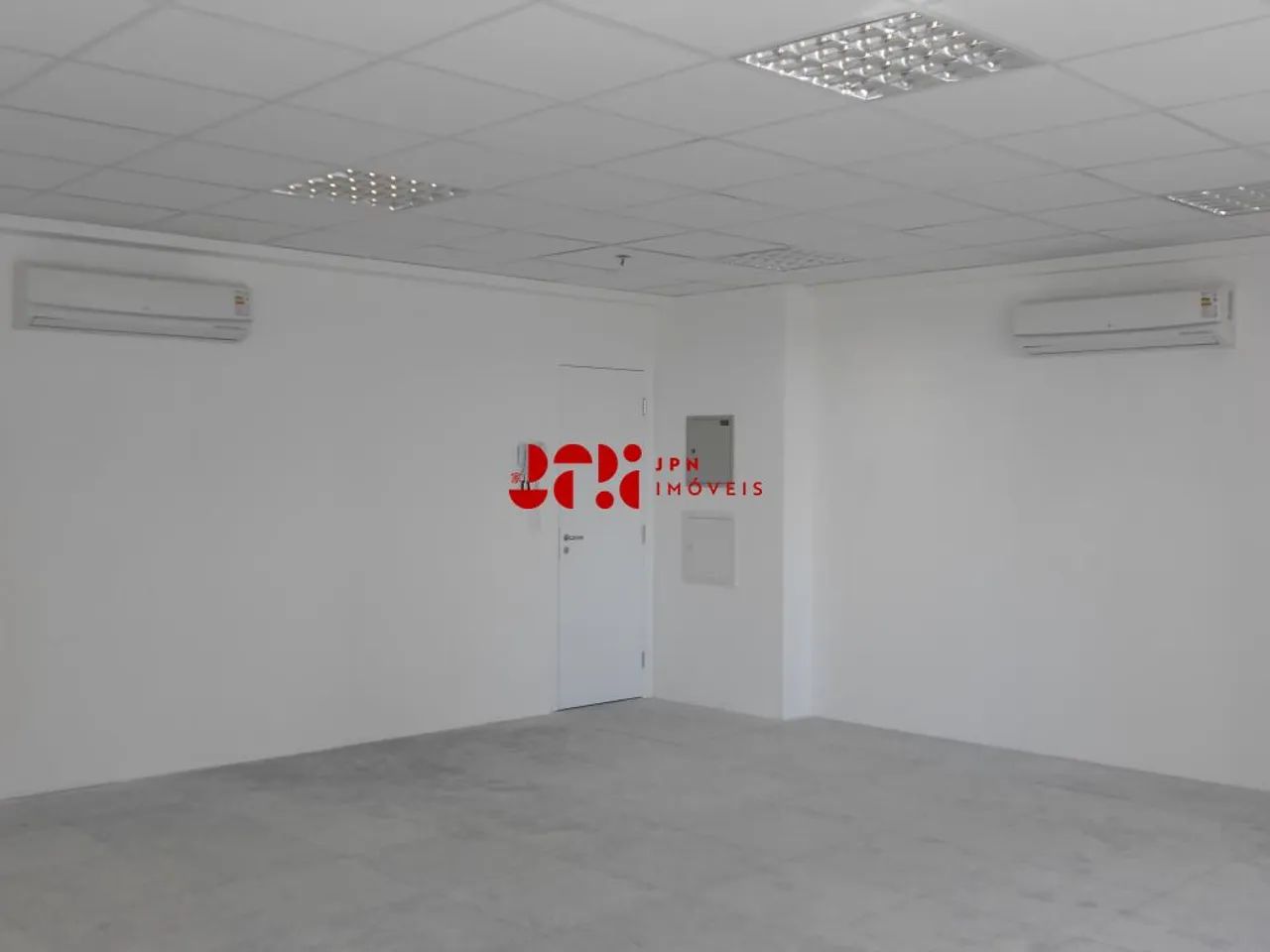 Sala comercial em Santo Amaro - 61m², 02 vagas - Foto 3