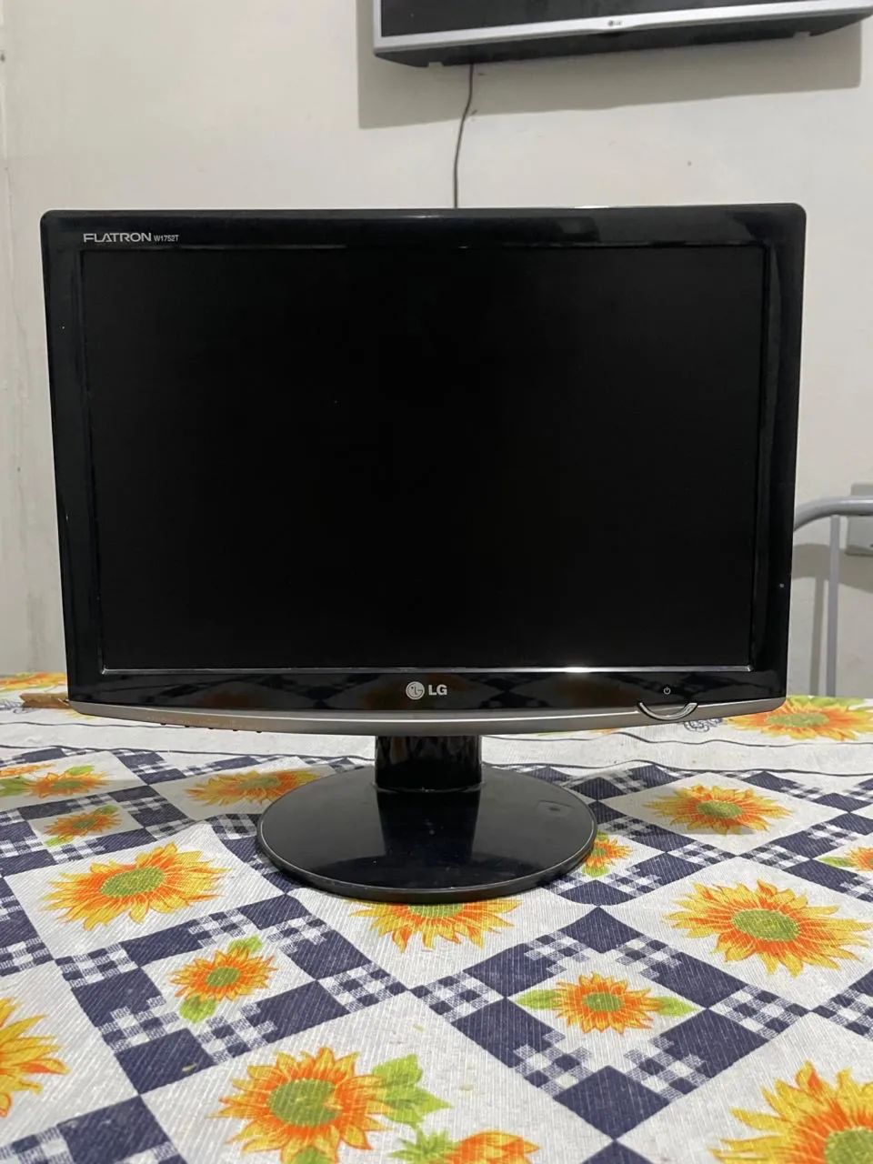 MONITOR LG 18 POLEGADAS  - Foto 2
