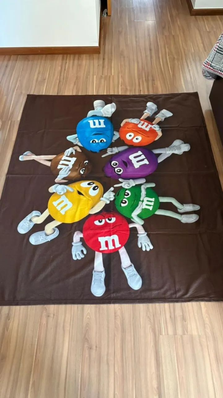 Cobertor 145 X 115 cm ORIGINAL M&M  (importado)