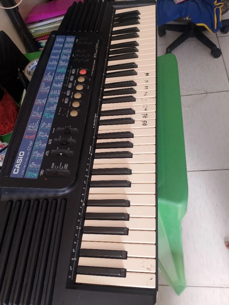 Teclado da marca Casio CT -647 - Foto 4
