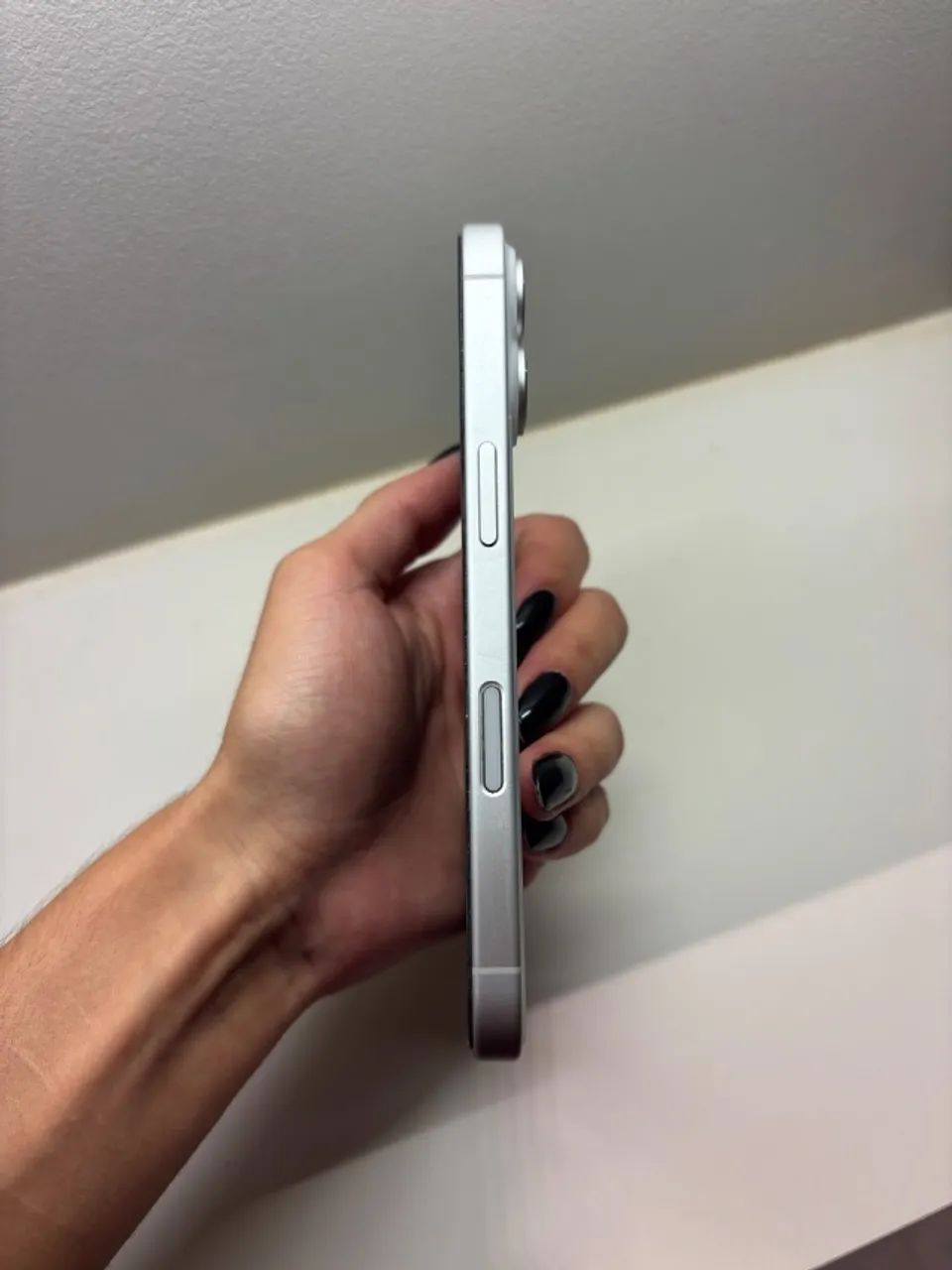 iPhone 16 - 128gb ( branco )  - Foto 5