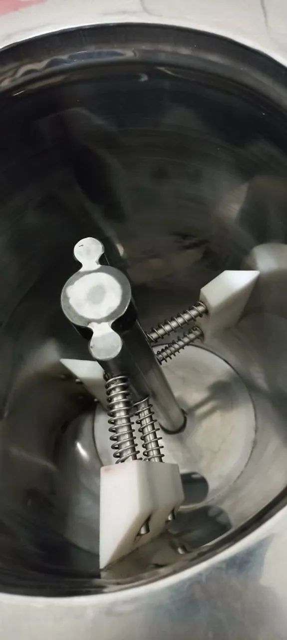 Máquina produtora de sorvete e açaí V16 Fortfrio  - Foto 2