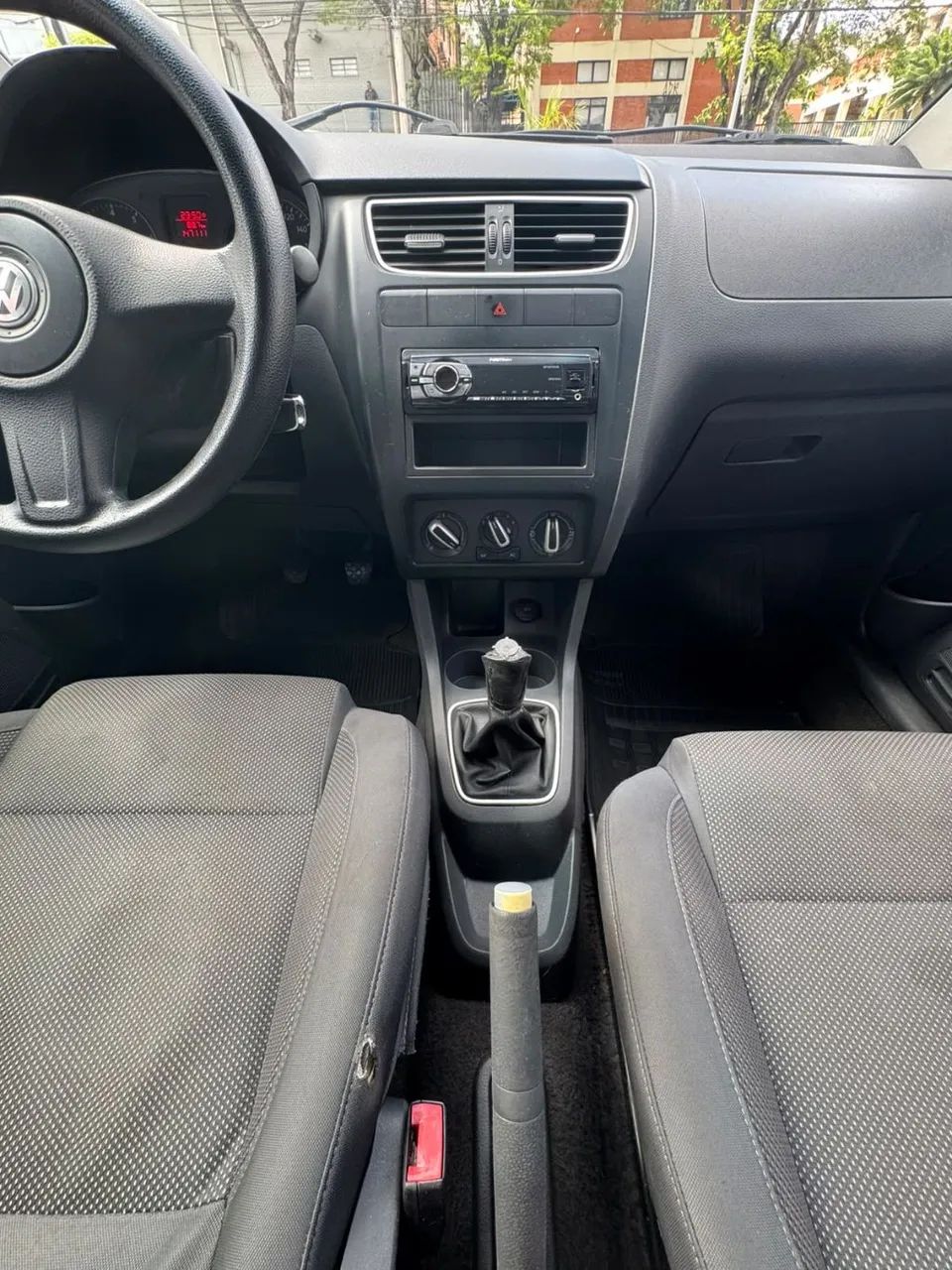 Volkswagen Fox 1.0 Mi Total Flex 8V 3p, foto 7 de 10