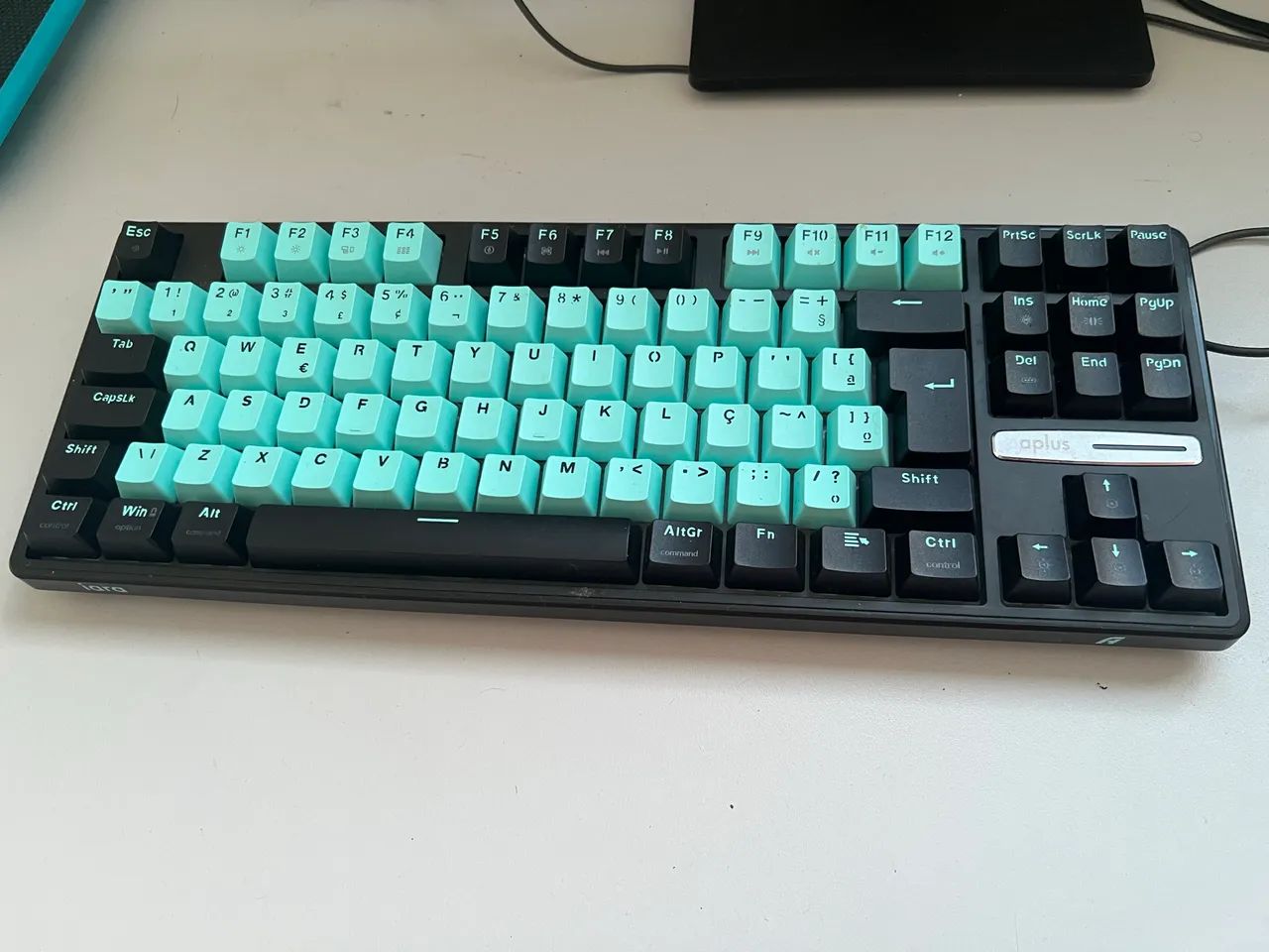 Monitor, mouse, teclado, mouse pad e mesa  - Foto 5