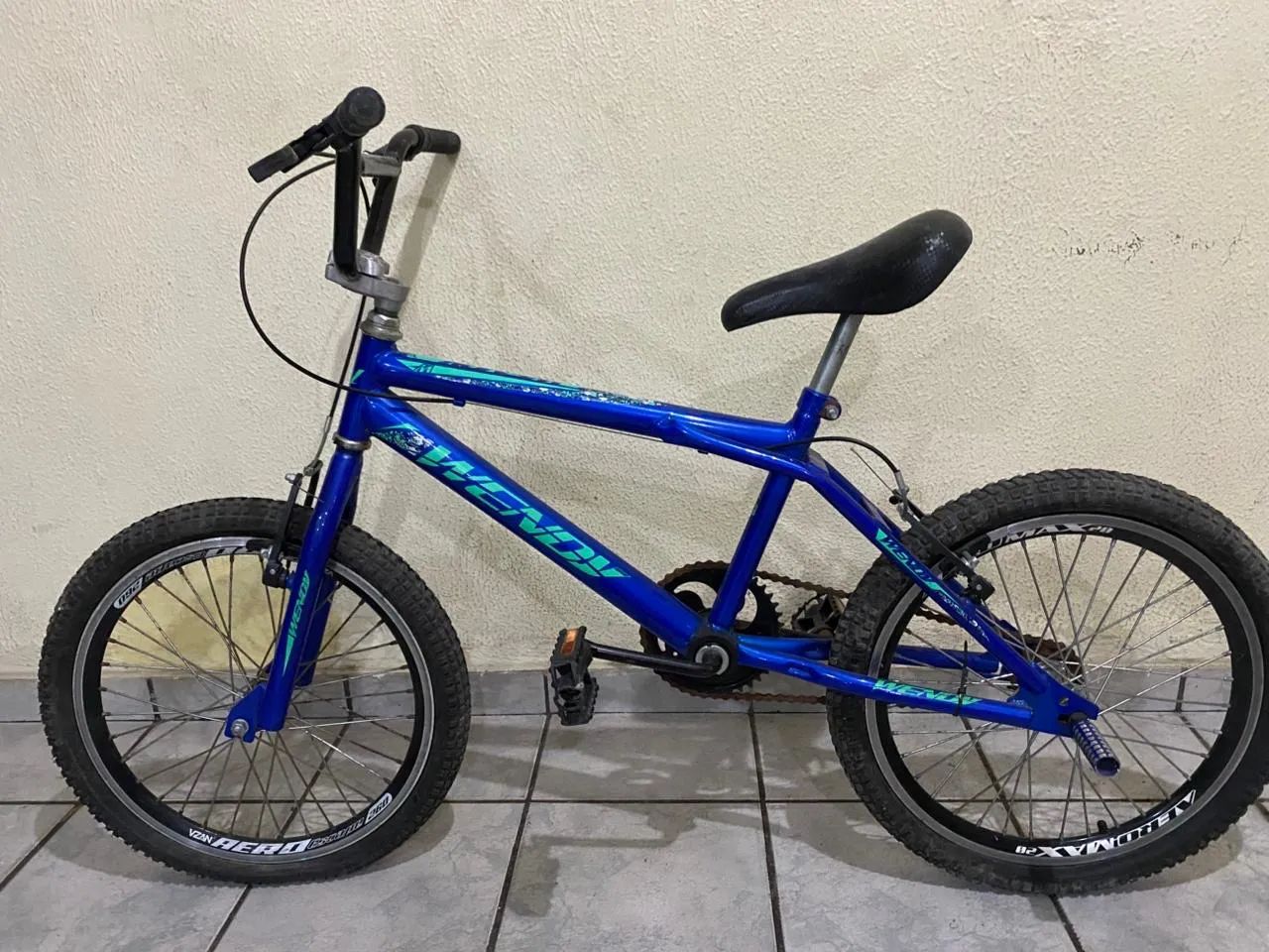 Vende-se bicicleta 