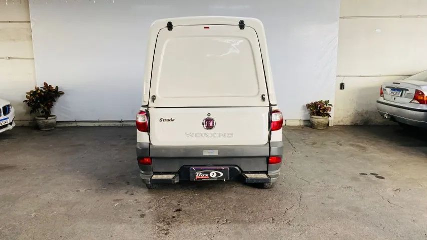 Fiat Strada Working Hard 1.4 Fire Flex 8V CS 2017 - Foto 5