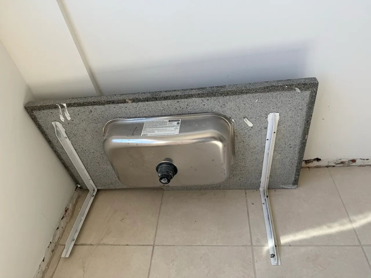 VENDO PIA COMPLETA E TANQUE NOVOS!!! - Foto 3