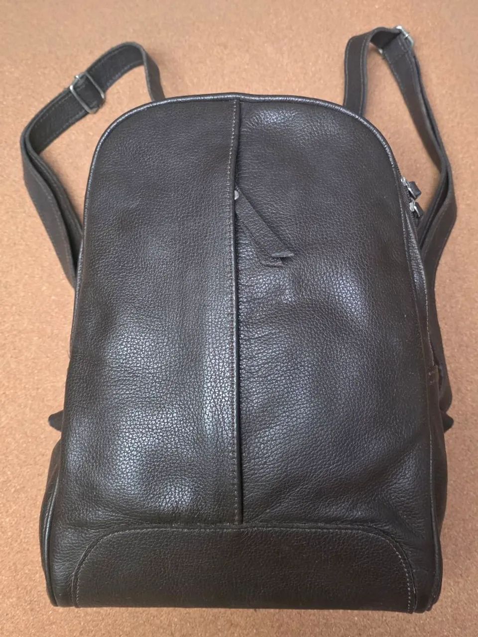 Bolsa Mochila Marrom - Compacta e Funcional - Foto 2