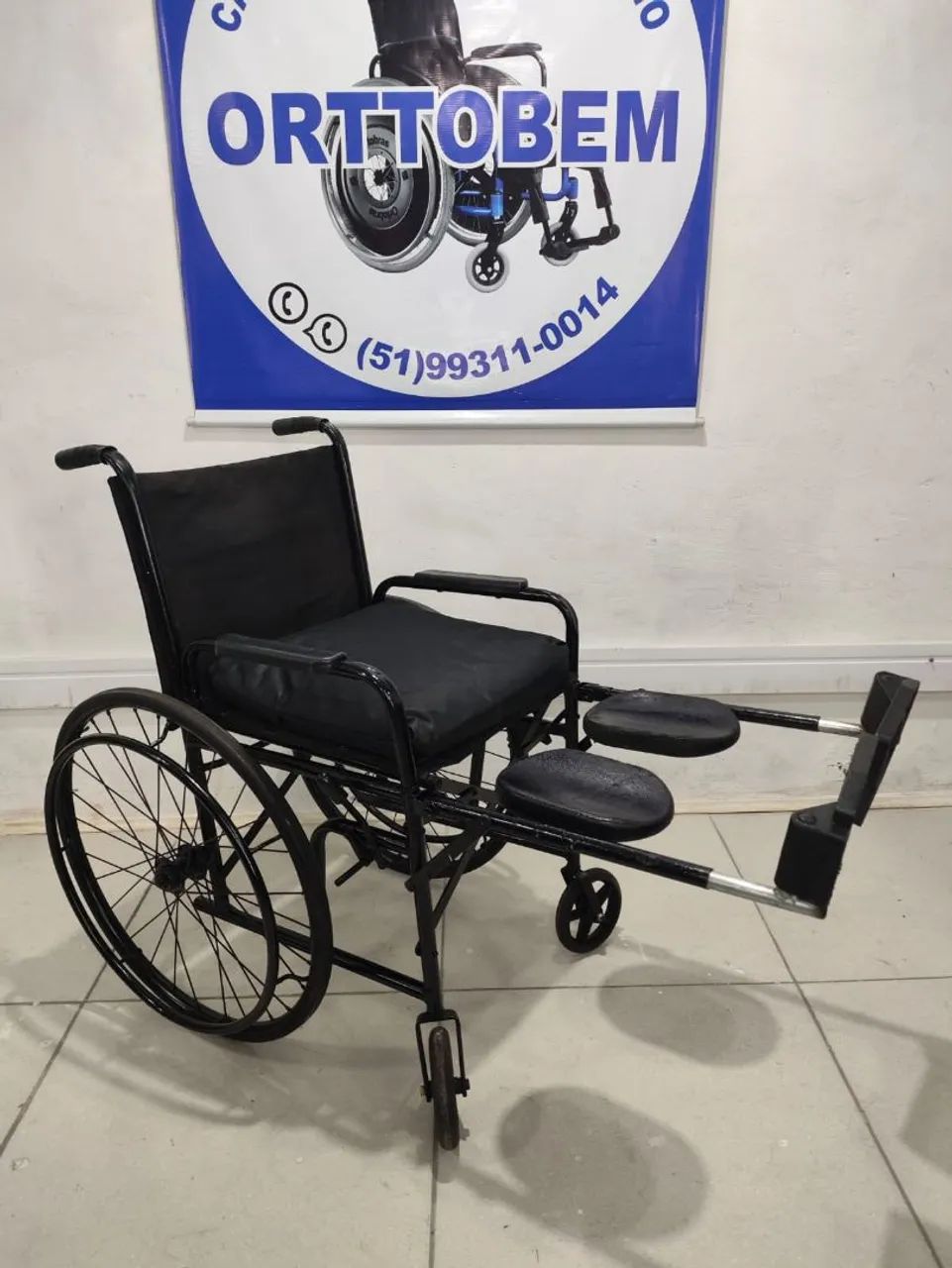 Cadeira de Rodas Elevação de Pernas e Encosto de Panturrilhas 