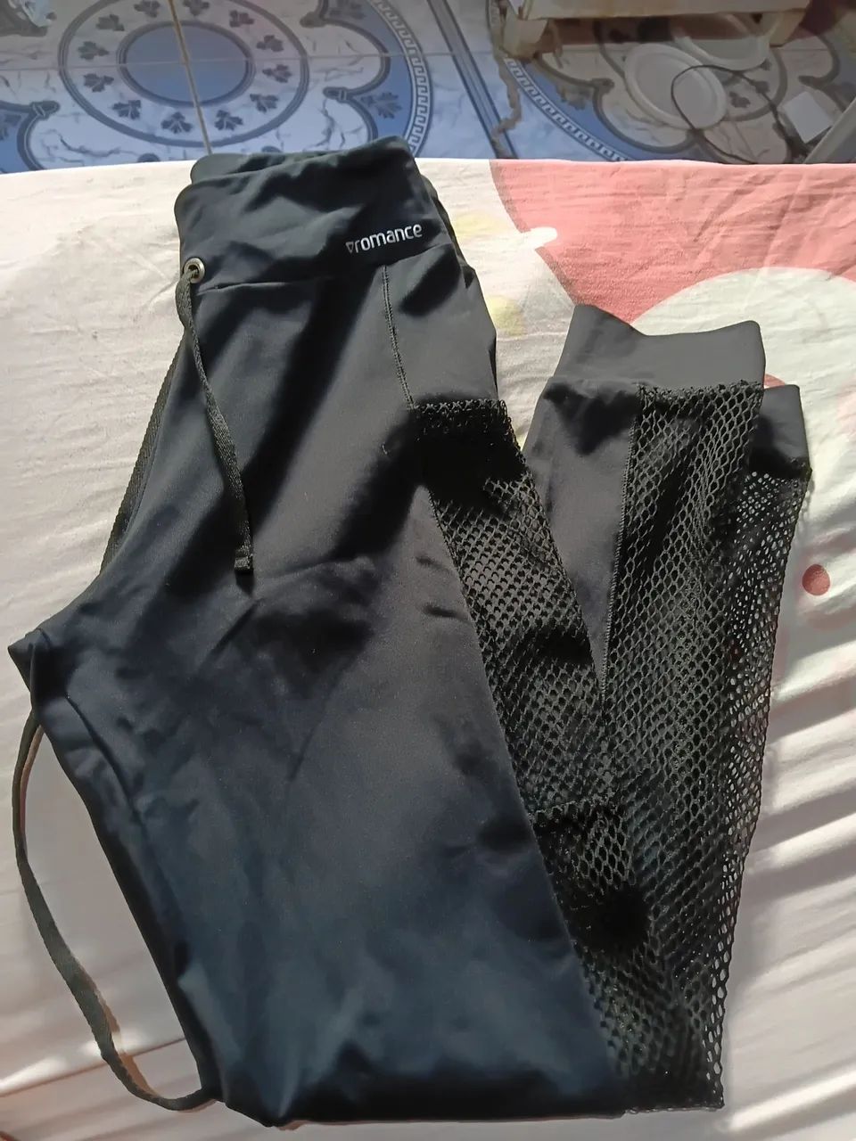 Vende-se Roupas Roamce semi novas - Foto 4